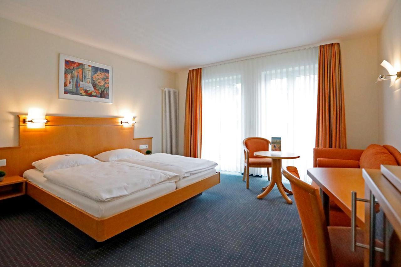 Landhotel Altes Wasserwerk Gbr Freinsheim Exterior photo