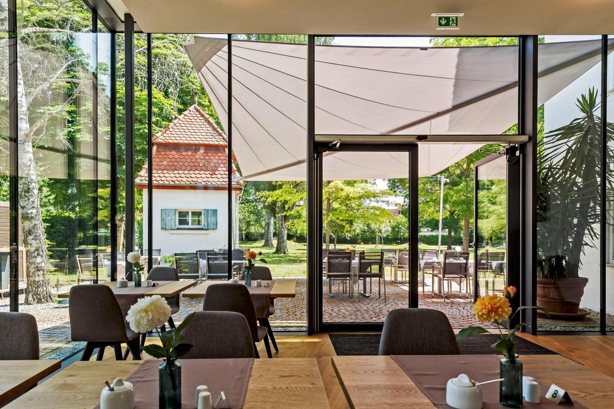 Landhotel Altes Wasserwerk Gbr Freinsheim Exterior photo